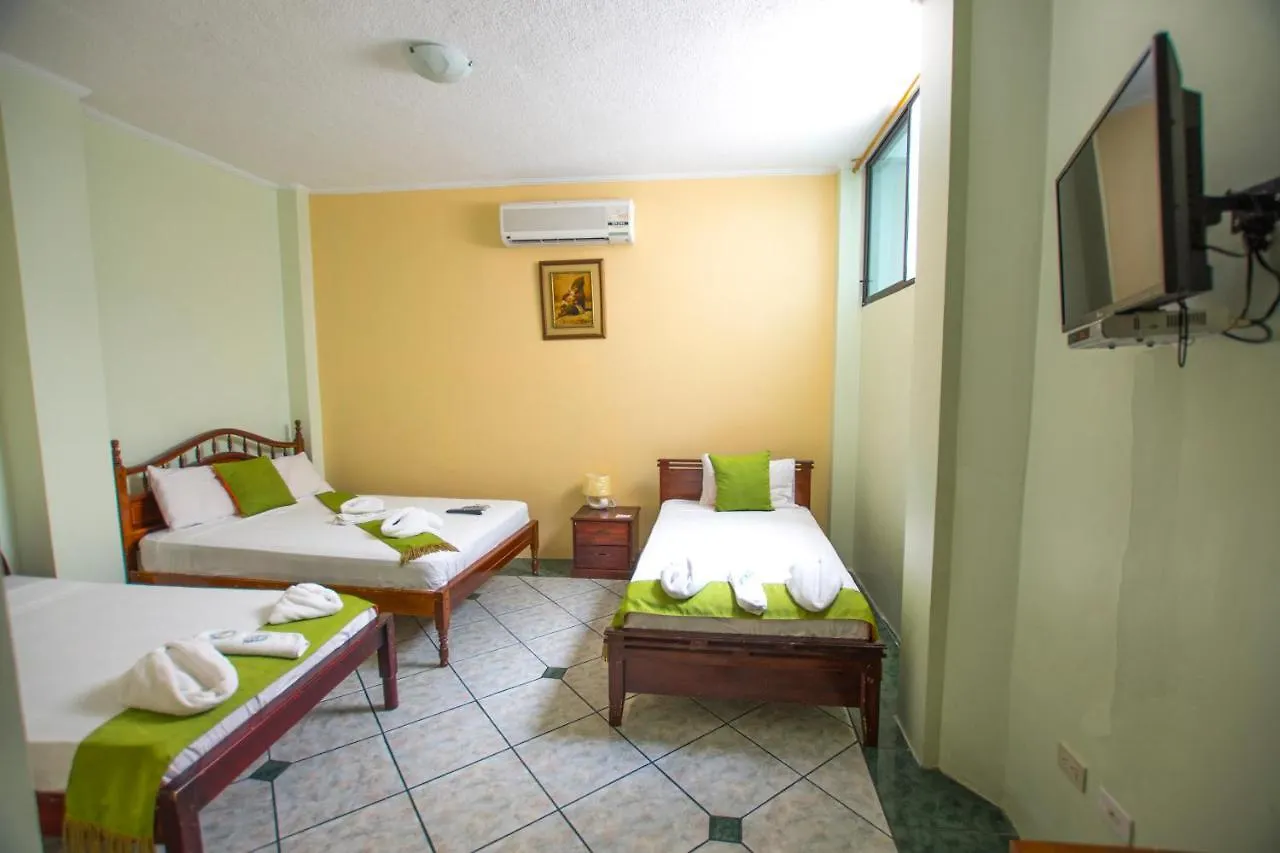 Guest house Hostal Andry Puerto Baquerizo Moreno