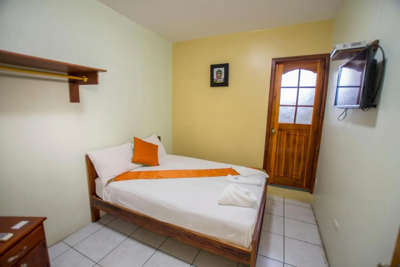 Hostal Andry Puerto Baquerizo Moreno