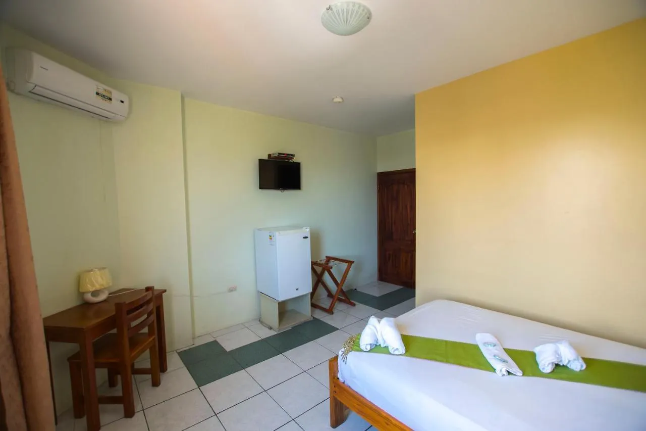 Hostal Andry Puerto Baquerizo Moreno