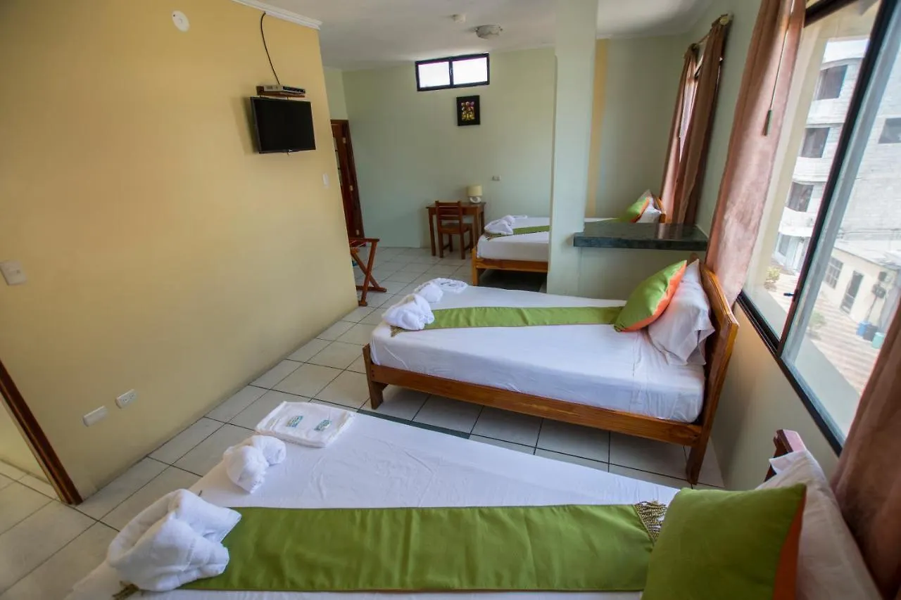 Hostal Andry Puerto Baquerizo Moreno Guest house